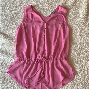 Daniel Rainn pink top